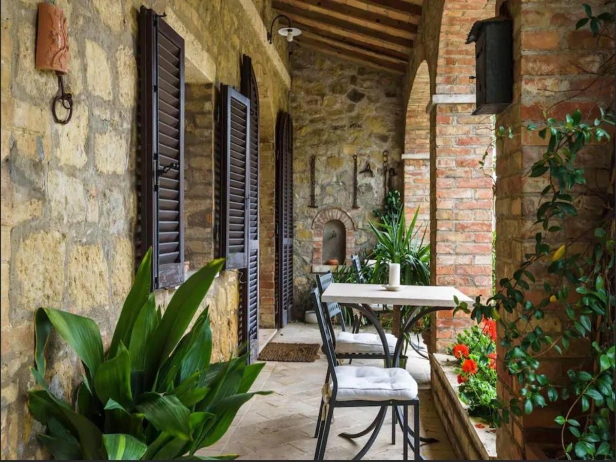 B&B Daria - Deb'S Monticchiello Bagian luar foto